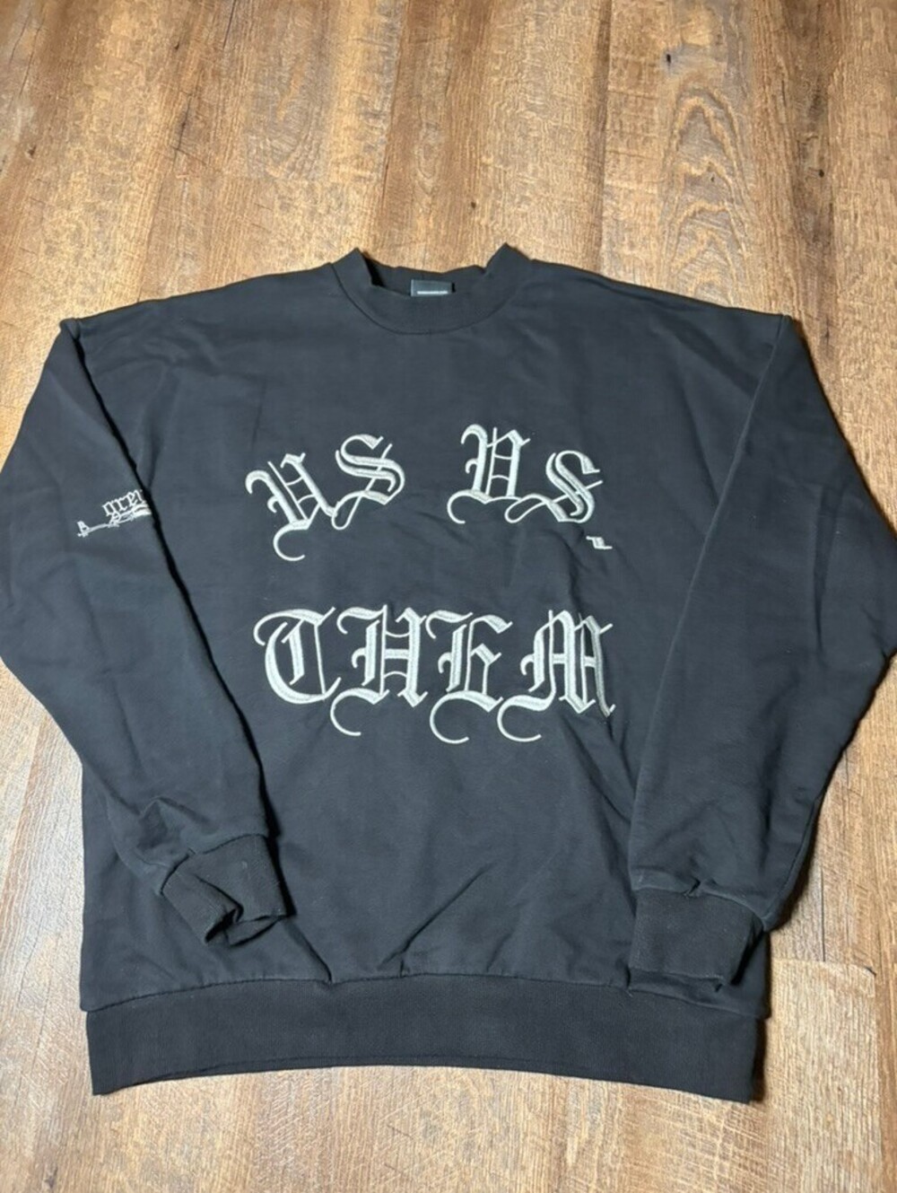 G59 Crewneck Sweatshirt Us. Vs. Them.